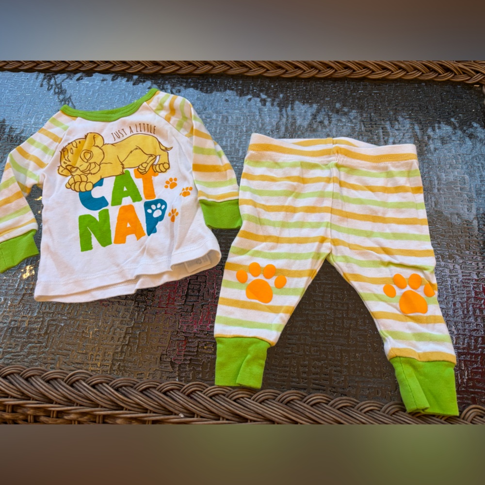 Disney Lion King Green White Orange Striped Pajama Set